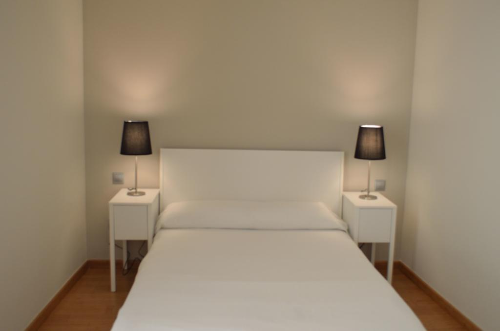 Girona Housing Ginesta 9 Apartment Стая снимка